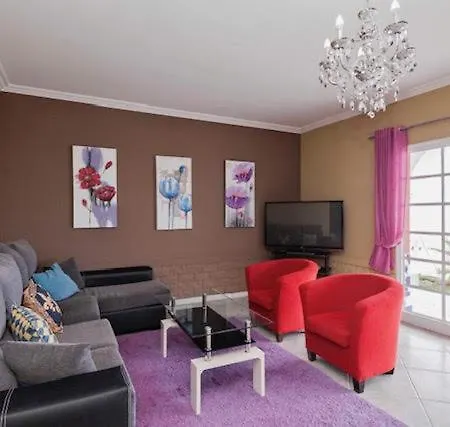 La Esfinge - Sara Vacation Apartment *